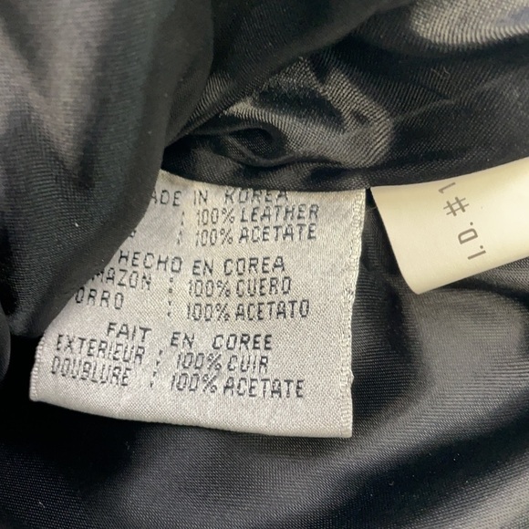 STUDIO LEATHER BELTED VEST SZ XS BLACK - Picture 7 of 8